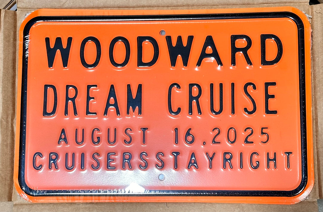Woodward Dream Cruise 2025 Street Sign
